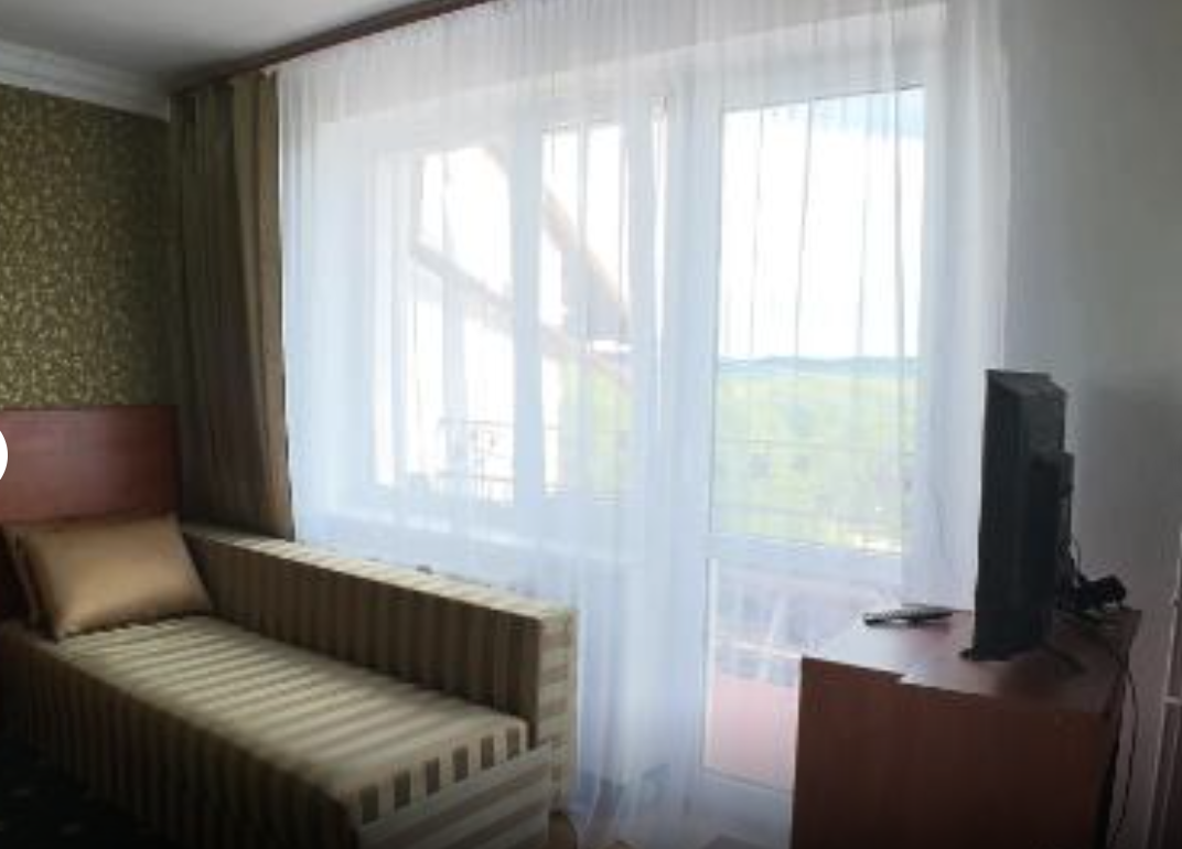 Pokoje & Apartamenty